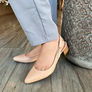 Slingback Maricota em Couro Nude com Laço e Salto Bloco Baixo